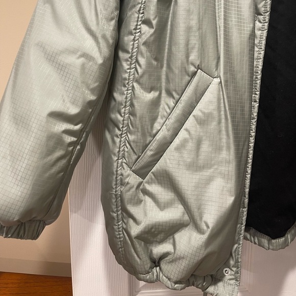 ARITZIA TNA Coaches Jacket - Picture 5 of 5